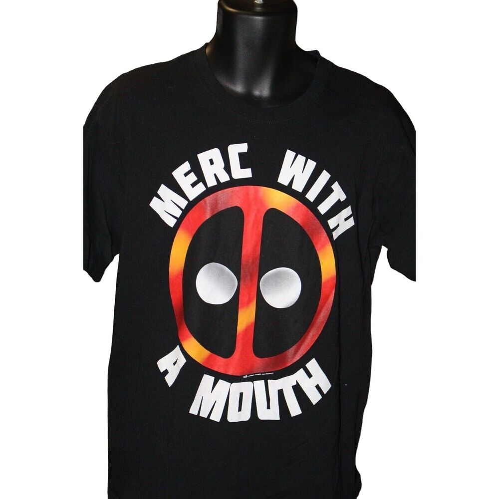 Marvel Yazbek Deadpool T-Shirt Superhero Graphic Tee "Merc with a Mouth" Large